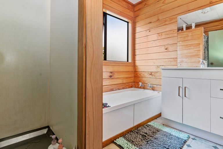 Photo of property in 25 Okona Crescent, Ngongotaha, Rotorua, 3010