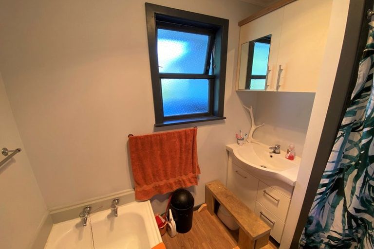 Photo of property in 3 Camellia Avenue, Aramoho, Whanganui, 4500