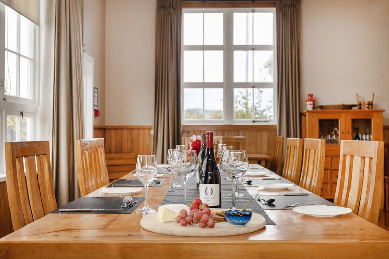 Photo of property in 33 Wellington Street, Enfield, Oamaru, 9491