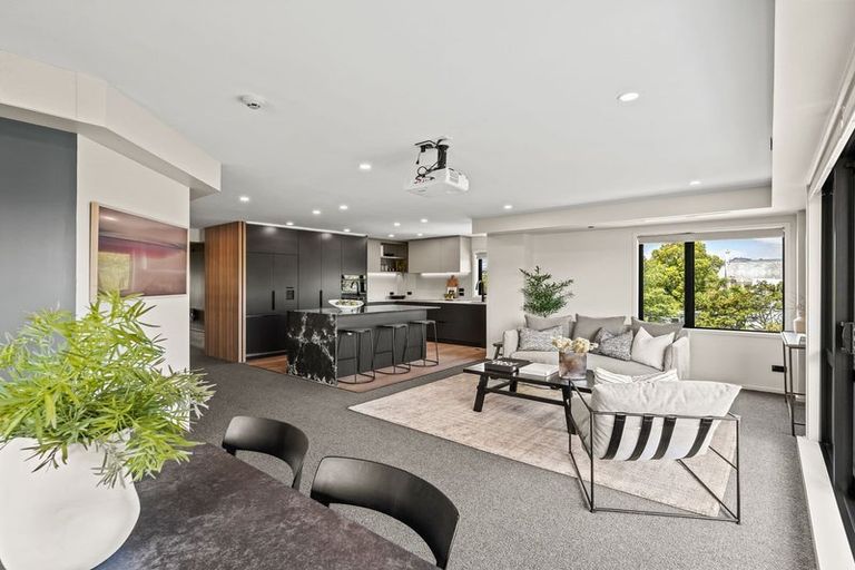 Photo of property in Gloucester Towers, 12/28 Gloucester Street, Christchurch Central, Christchurch, 8013