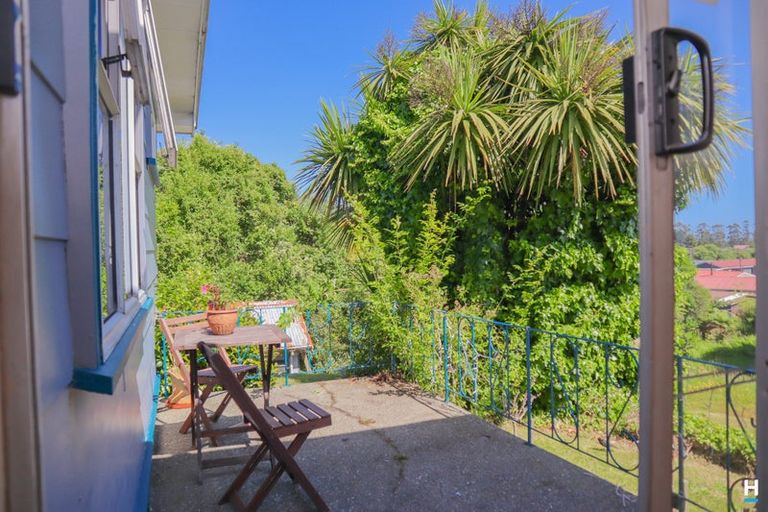 Photo of property in 9 Ross Street, Dunollie, Runanga, 7803