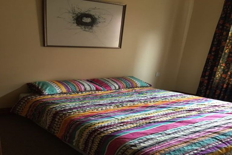 Photo of property in 51 Oxford Street, Lyttelton, 8082