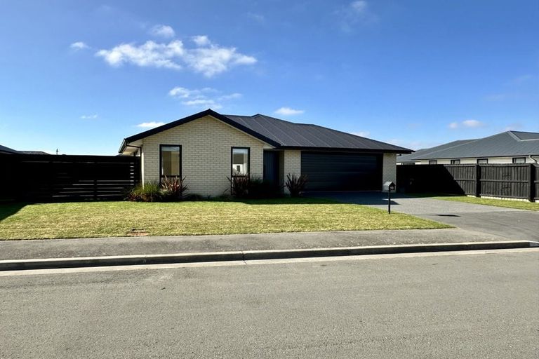 Photo of property in 10 Roxburgh Place, Tinwald, Ashburton, 7700