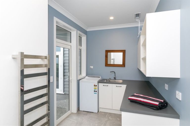 Photo of property in 43 Woodstock Road, Te Awamutu, 3879