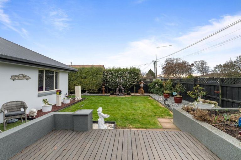 Photo of property in 2 Blairdon Place, Bishopdale, Christchurch, 8053