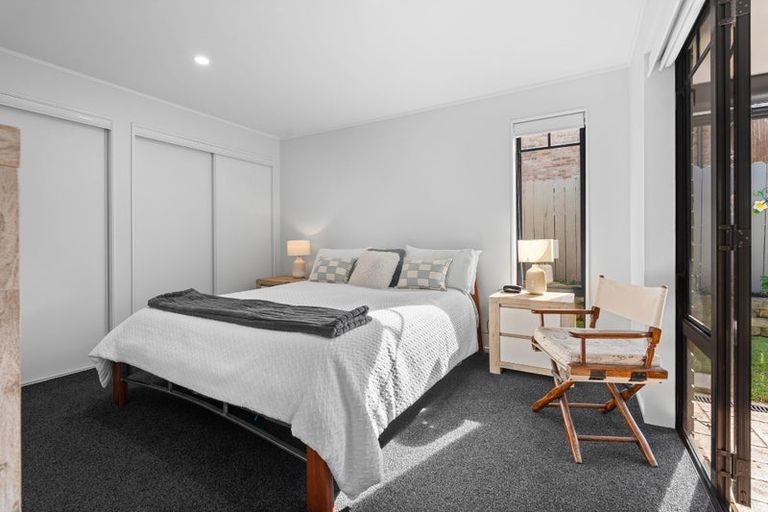 Photo of property in 108 Lakeside Drive, Orewa, 0931