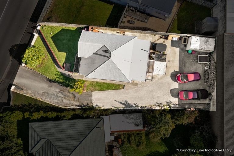 Photo of property in 4 Brockville Road, Glenross, Dunedin, 9011