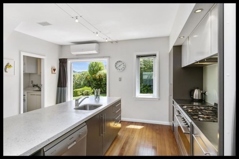 Photo of property in 22 Everest Street, Khandallah, Wellington, 6035