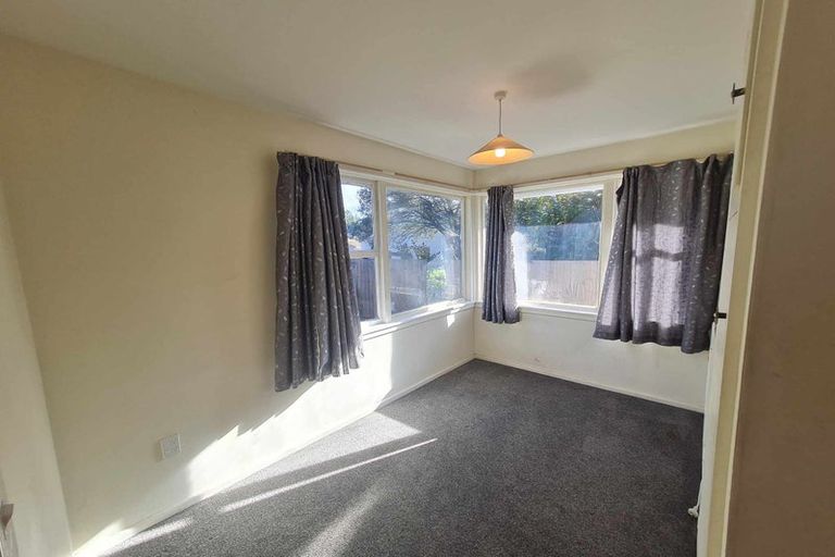 Photo of property in 6 Woodford Terrace, Ilam, Christchurch, 8053