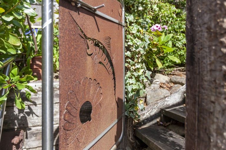 Photo of property in 39 Matatua Road, Raumati Beach, Paraparaumu, 5032