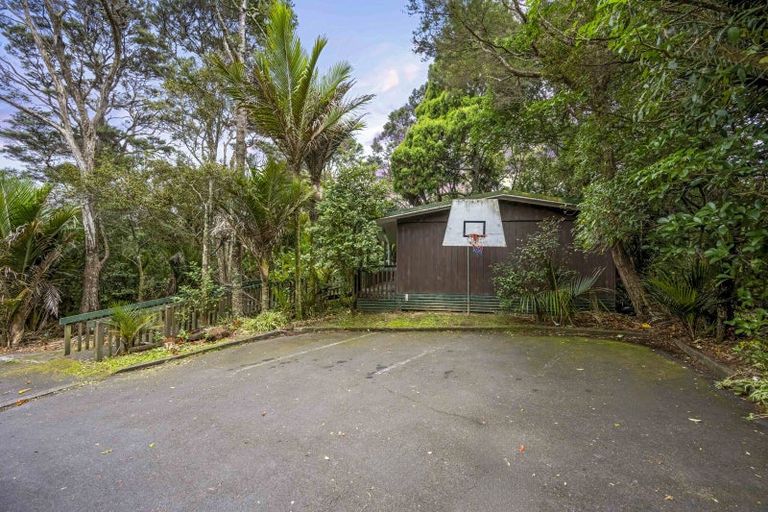 Photo of property in 445 Titirangi Road, Titirangi, Auckland, 0604