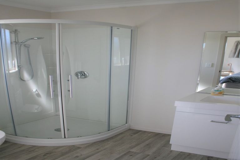 Photo of property in 18 Greenfield Place, Twizel, 7901