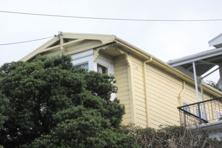 Photo of property in 6 Queens Drive, Kilbirnie, Wellington, 6022