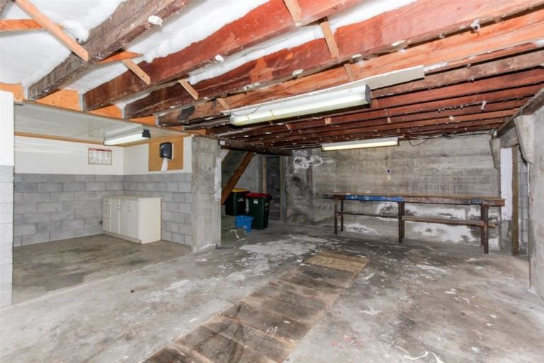 Photo of property in 74 Smart Road, Glen Avon, New Plymouth, 4312