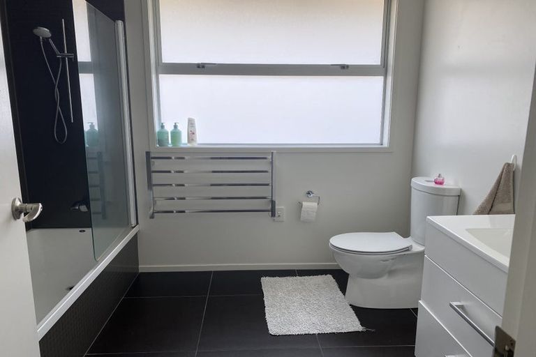 Photo of property in 242 Papamoa Beach Road, Papamoa Beach, Papamoa, 3118