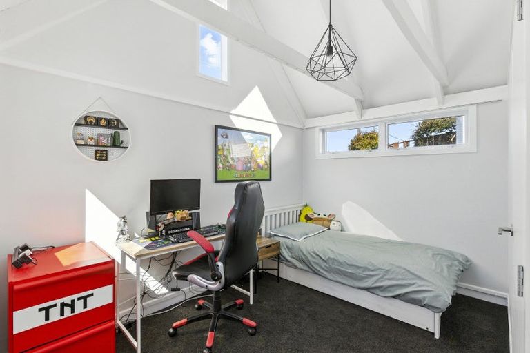 Photo of property in 13 Walton Road, Paraparaumu Beach, Paraparaumu, 5032