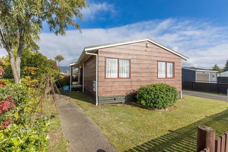 Photo of property in 88 Maria Place, Turangi, 3334