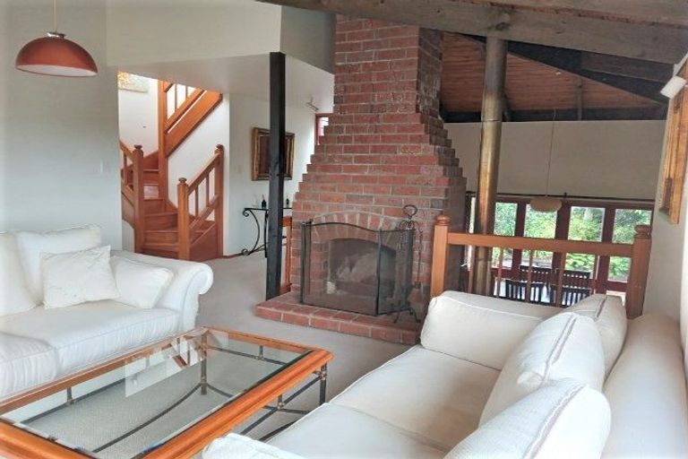 Photo of property in 8b Island View Terrace, Cockle Bay, Auckland, 2014