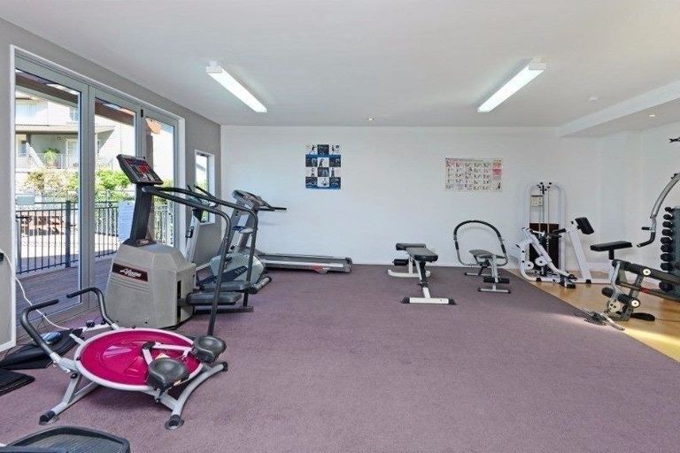 Photo of property in 48 Haven Drive, East Tamaki, Auckland, 2013