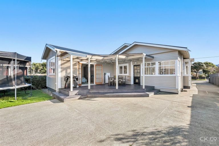 Photo of property in 14 Trafalgar Street, Waiwhetu, Lower Hutt, 5010
