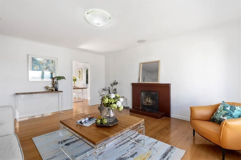 Photo of property in 3 Havelock Avenue, Forrest Hill, Auckland, 0620