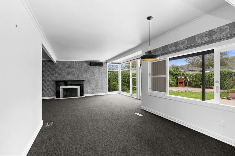 Photo of property in 415 Fergusson Drive, Heretaunga, Upper Hutt, 5018