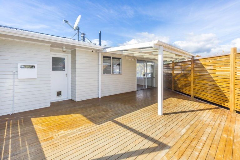 Photo of property in 16 Seattle Grove, Totara Park, Upper Hutt, 5018