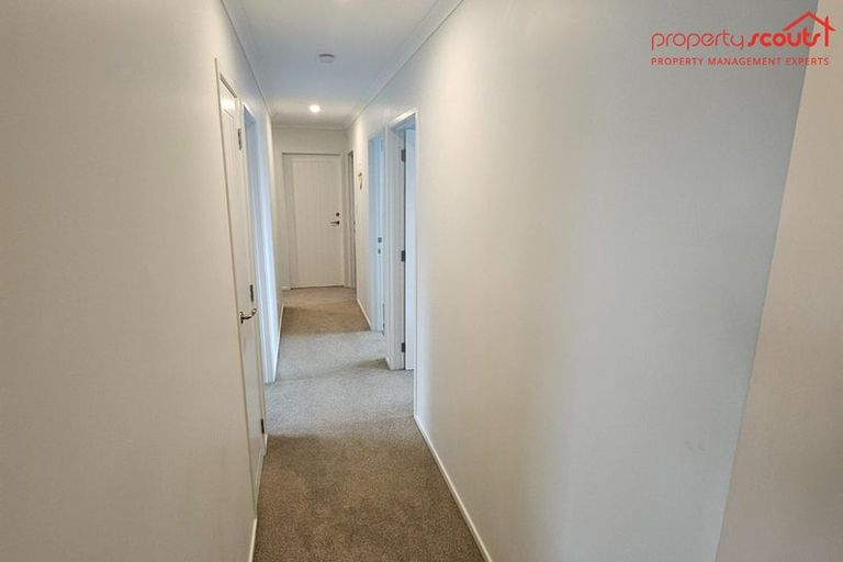 Photo of property in 2 Tiria Drive, Papamoa Beach, Papamoa, 3118