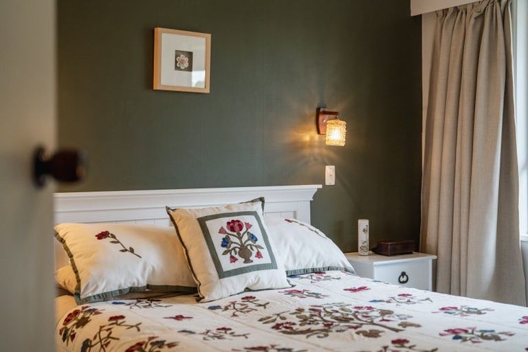 Photo of property in 22 Appleby Street, Hampden, 9410