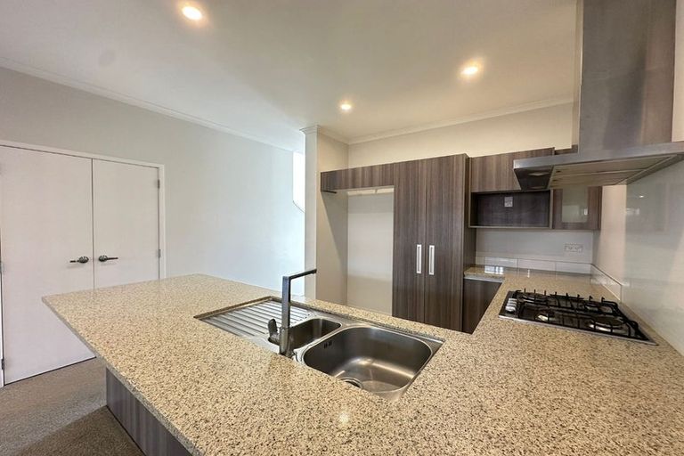 Photo of property in 5 Harvard Street, Hobsonville, Auckland, 0616