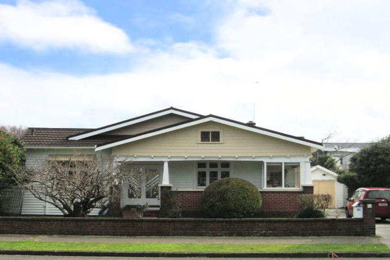Photo of property in 21 Beresford Street, Takaro, Palmerston North, 4410