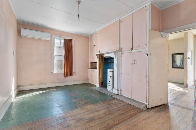 Photo of property in 28 Railway Crescent, Masterton, 5810