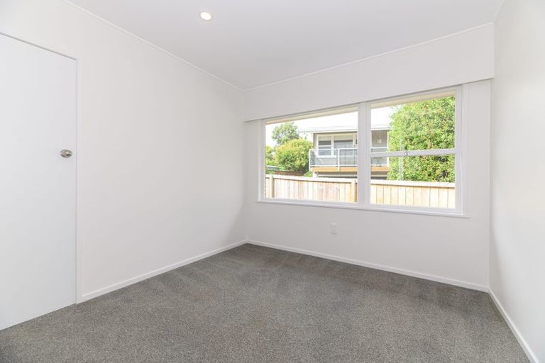 Photo of property in 8 Jeff Place, Howick, Auckland, 2014