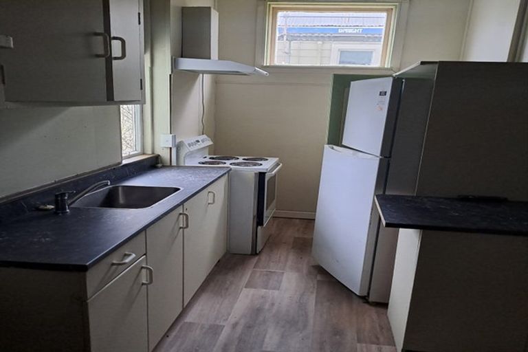 Photo of property in 74 Heriot Row, North Dunedin, Dunedin, 9016