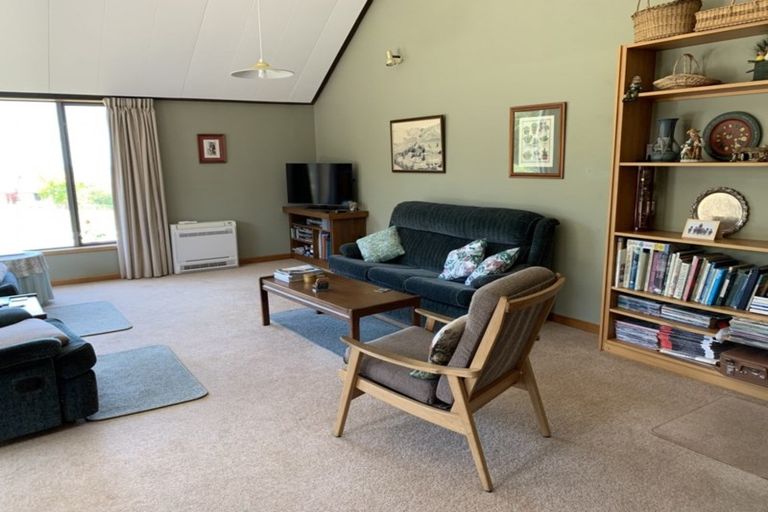 Photo of property in 67 Ribbonwood Road, Geraldine Downs, Geraldine, 7991