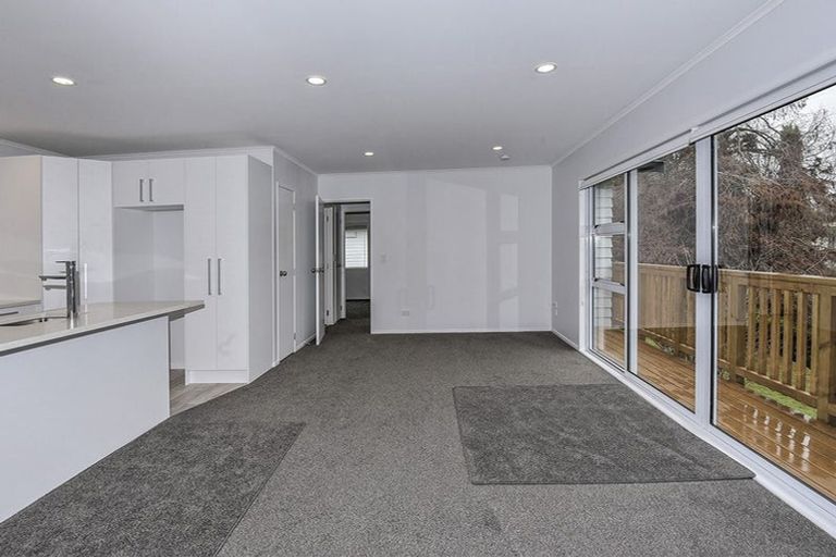 Photo of property in 42 Battersby Avenue, Mount Roskill, Auckland, 1041