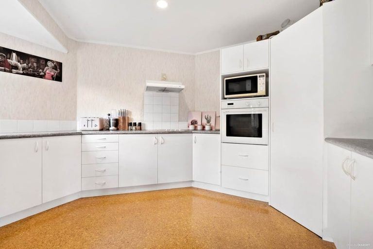 Photo of property in 39 Motutapu Avenue, Manly, Whangaparaoa, 0930