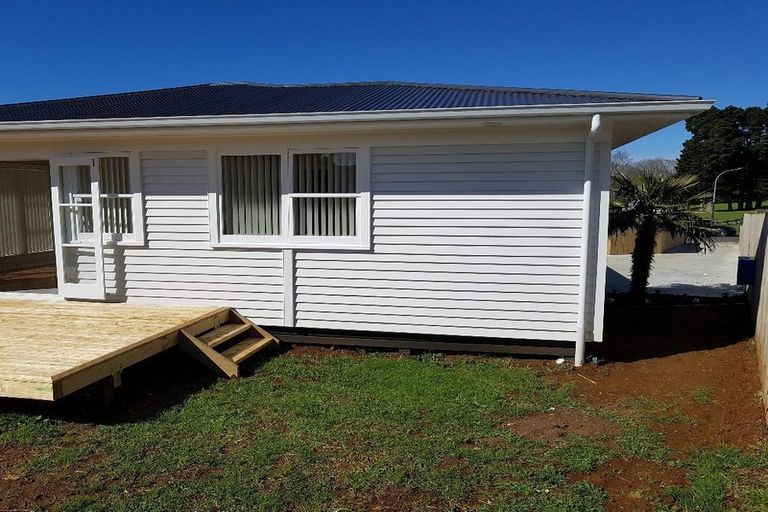 Photo of property in 25 Holland Street, Pukekohe, 2120