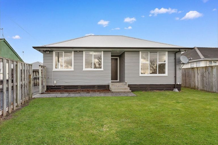 Photo of property in 18 Byron Road, Enderley, Hamilton, 3214