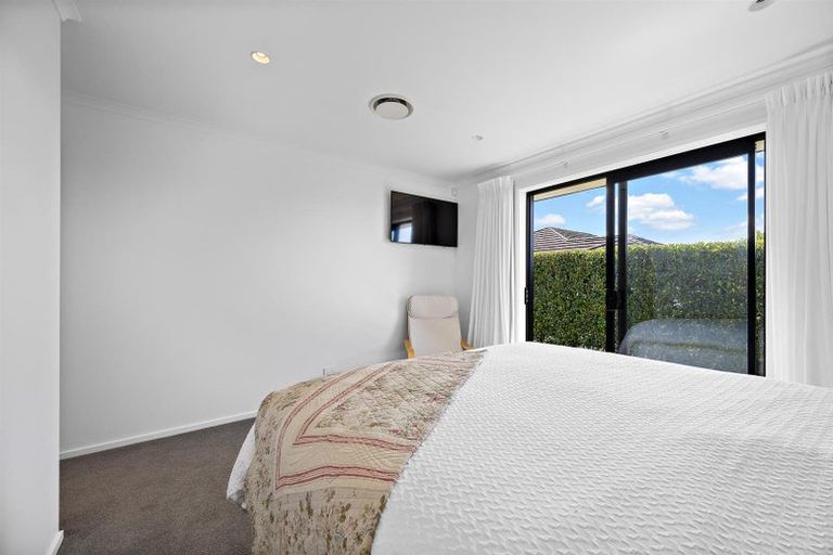 Photo of property in 25 Nobilo Road, Kumeu, 0810