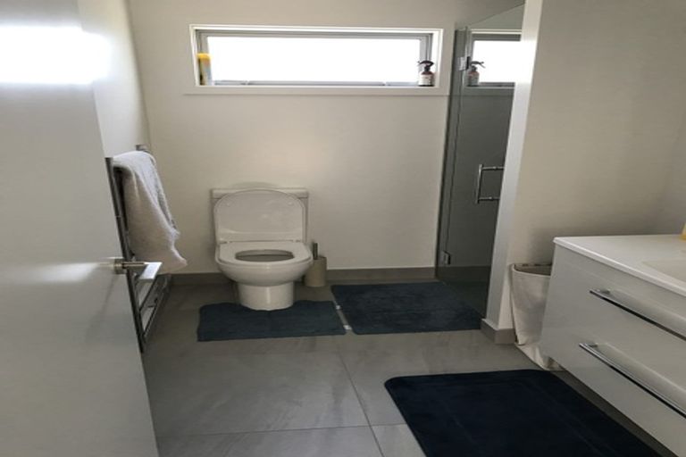 Photo of property in 2/36 Shirley Road, Richmond, Christchurch, 8013