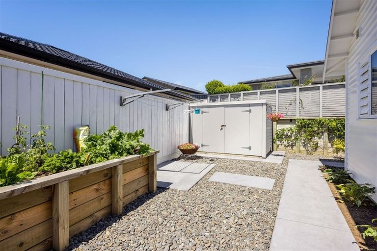 Photo of property in 30 Nadine Stanton Drive, Bell Block, New Plymouth, 4312