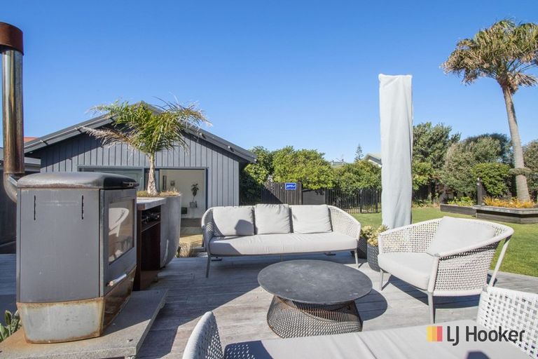 Photo of property in 55 Seaforth Road, Waihi Beach, 3611