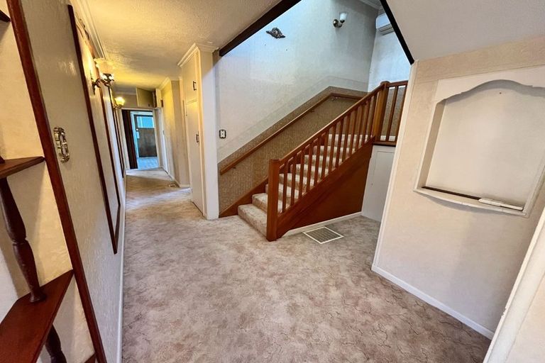 Photo of property in 13 Clouston Street, Saint Martins, Christchurch, 8022