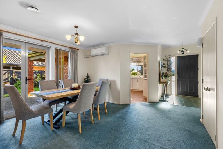 Photo of property in 19 Carrington Drive, Papamoa Beach, Papamoa, 3118