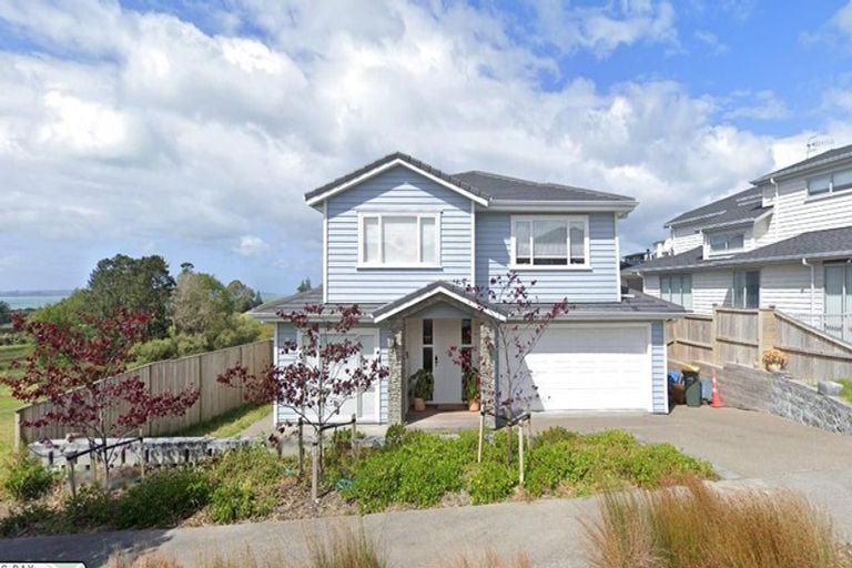 Photo of property in 31 Bounty Road, Long Bay, Auckland, 0630