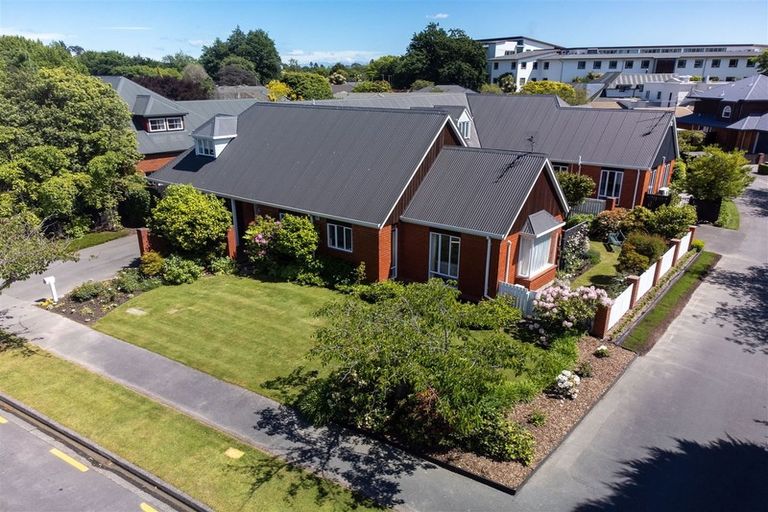 Photo of property in 3 Ilam Park Place, Ilam, Christchurch, 8041