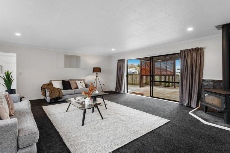 Photo of property in 7 Tawa Street, Hilltop, Taupo, 3330