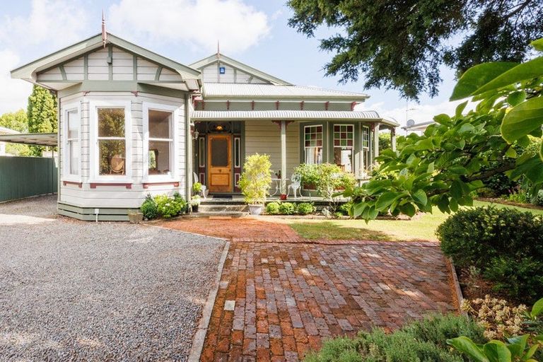 Photo of property in 301 College Street, West End, Palmerston North, 4410