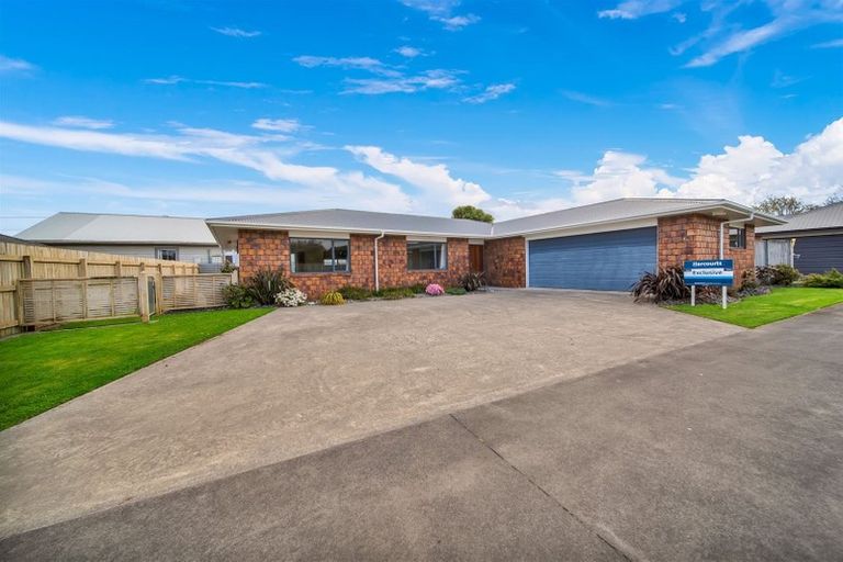 Photo of property in 6b Vogel Street, Hawera, 4610